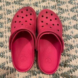 Crocs classic Pink size 9